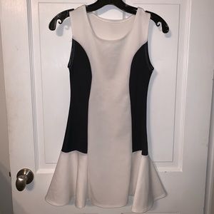 Black and off white sleeveless dress.  Size large
